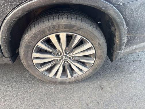 2020 Mitsubishi Outlander SEL