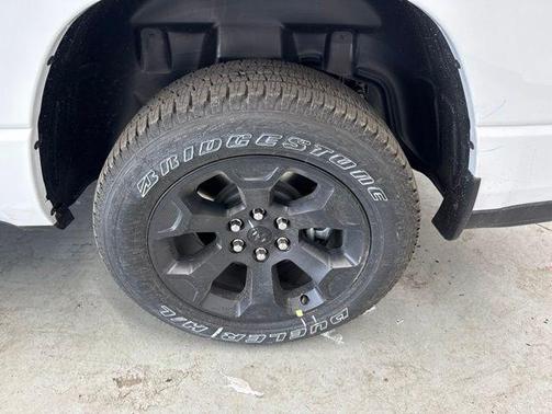 Bright White Clearcoat 2026 RAM 1500 Express