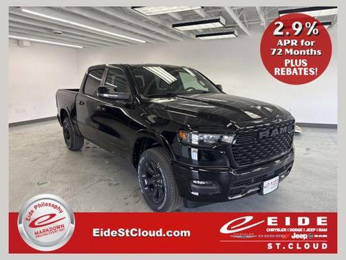 Diamond Black Crystal Pearlcoat 2026 RAM 1500 Big Horn/Lone Star