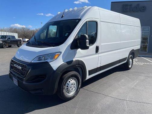 Bright White Clearcoat 2026 RAM ProMaster 3500 High Roof