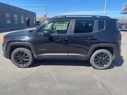 2017 Jeep Renegade Altitude