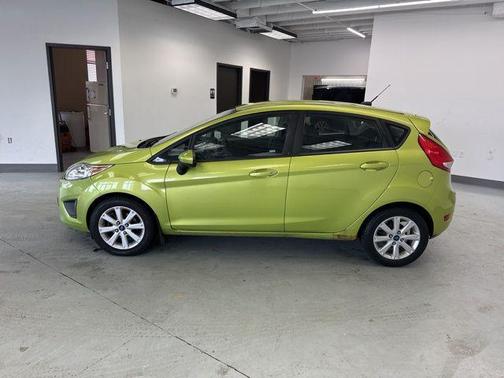 2012 Ford Fiesta SE