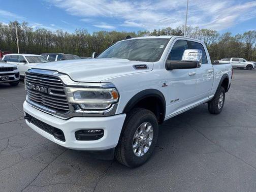 Bright White Clearcoat 2024 RAM 2500 Laramie Crew Cab 4x4 6'4' Box