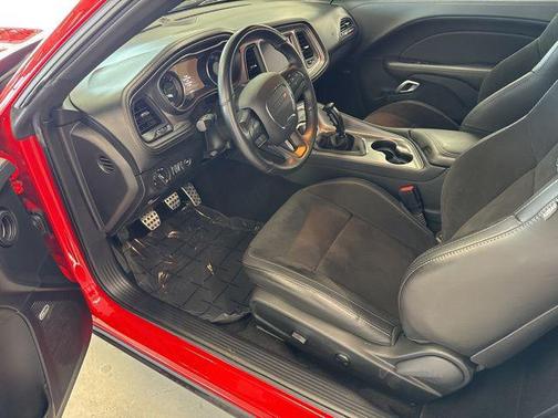 Torred Clearcoat 2023 Dodge Challenger R/T Scat Pack