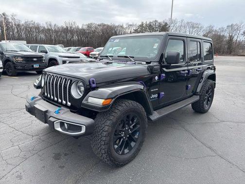 Black Clearcoat 2023 Jeep Wrangler 4xe Sahara
