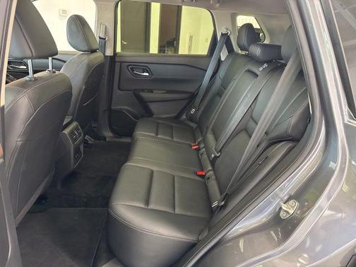 Gun Metallic 2023 Nissan Rogue SL