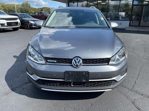 2017 Volkswagen Golf Alltrack TSI SE