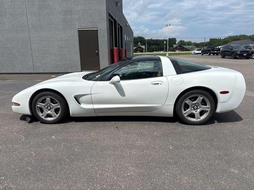 1999 Chevrolet Corvette Base