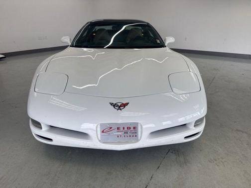 1999 Chevrolet Corvette Base