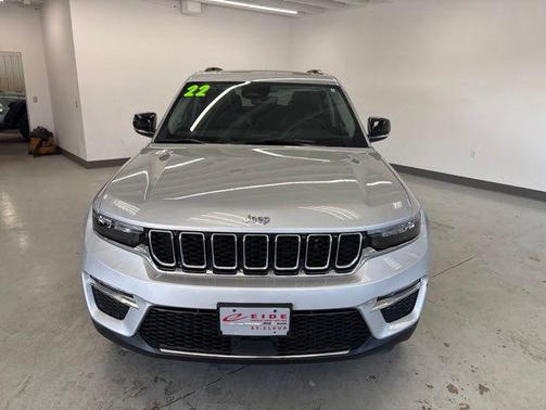 Silver Zynith 2022 Jeep Grand Cherokee 4xe Base