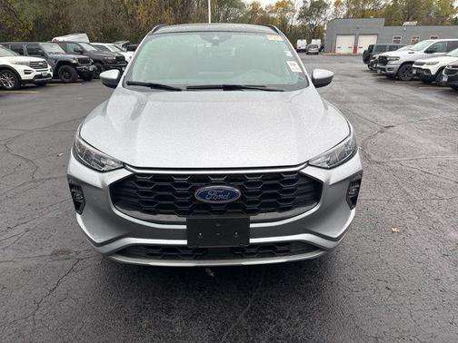 2024 Ford Escape ST-Line Select