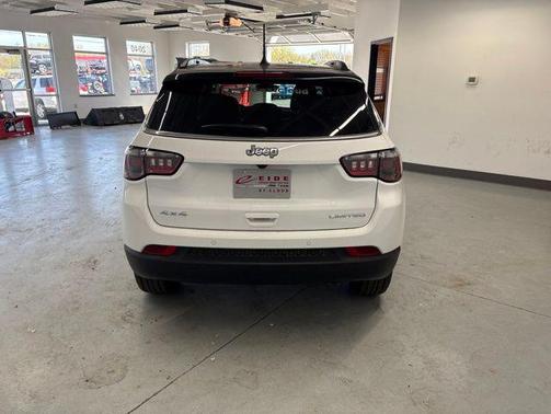 Bright White Clearcoat 2026 Jeep Compass Limited
