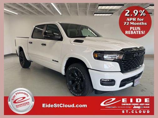 Bright White Clearcoat 2026 RAM 1500 Big Horn/Lone Star