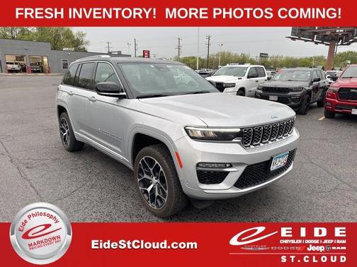 Silver Zynith 2022 Jeep Grand Cherokee 4xe Summit Reserve