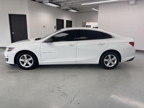 2022 Chevrolet Malibu 1LS