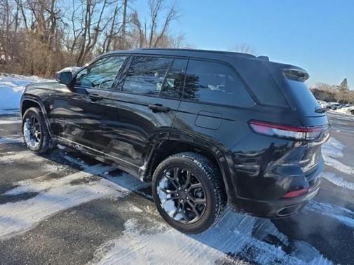 2023 Jeep Grand Cherokee 4xe 30th Anniversary