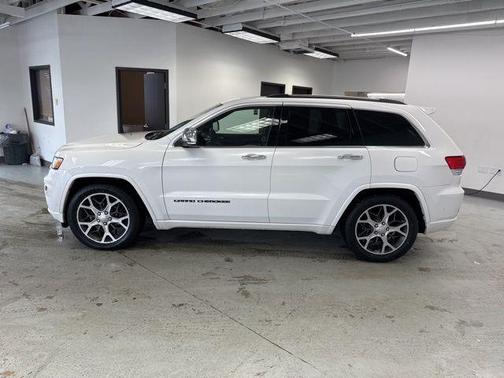 2019 Jeep Grand Cherokee Overland