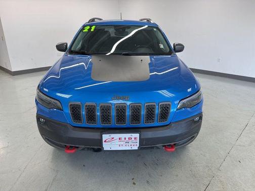 2021 Jeep Cherokee Trailhawk