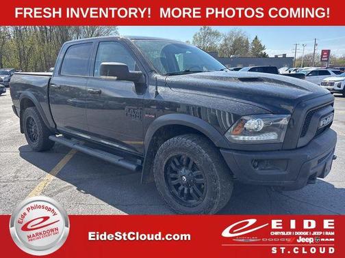2019 RAM 1500 SLT