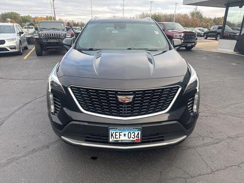 2020 Cadillac XT4 Premium Luxury