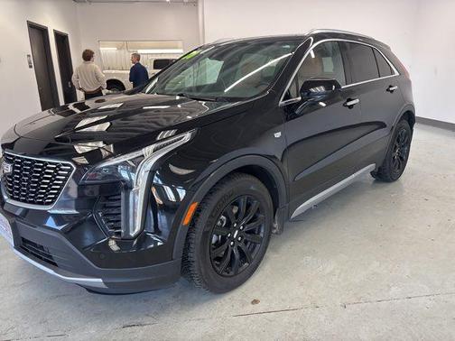 2020 Cadillac XT4 Premium Luxury