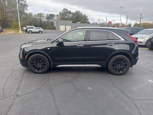 2020 Cadillac XT4 Premium Luxury
