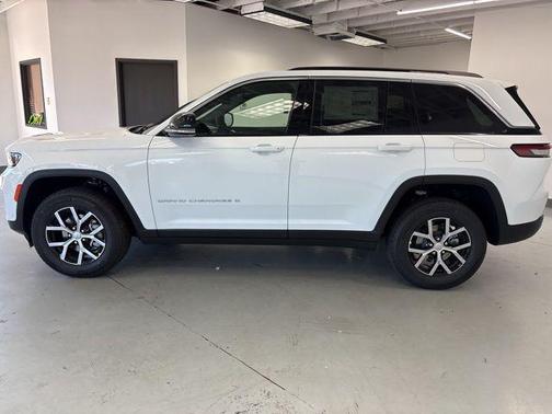 2025 Jeep Grand Cherokee Limited X