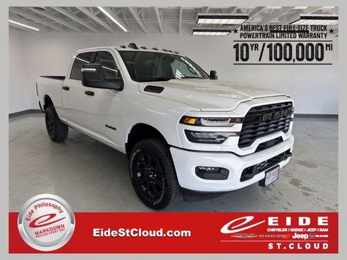 Bright White Clearcoat 2026 RAM 3500 Big Horn Crew Cab 4x4 6'4' Box