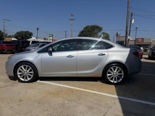 2012 Buick Verano Base