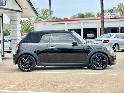2011 MINI Cooper S Base