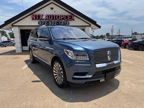 Blue Diamond 2018 Lincoln Navigator L Reserve