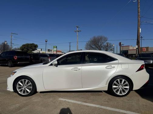 2016 Lexus IS 200t Base