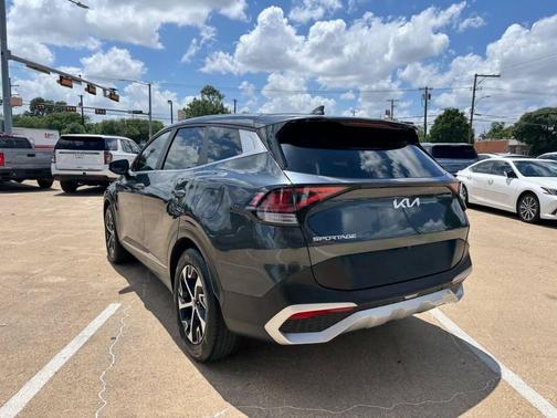 Gravity Gray 2025 Kia Sportage EX