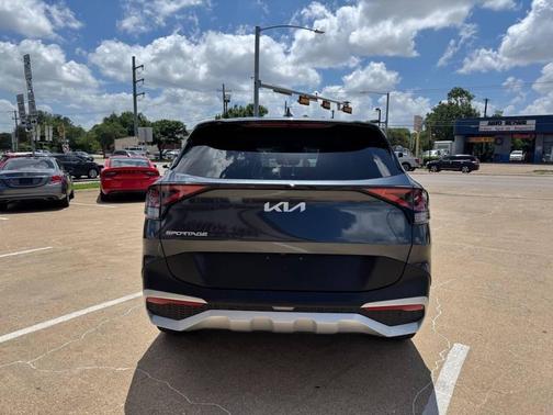 Gravity Gray 2025 Kia Sportage EX