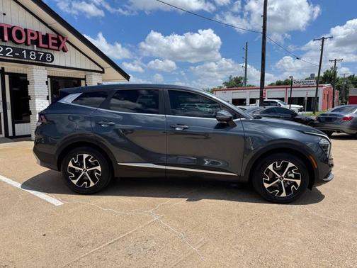 Gravity Gray 2025 Kia Sportage EX