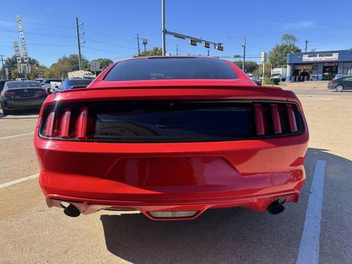 2017 Ford Mustang EcoBoost