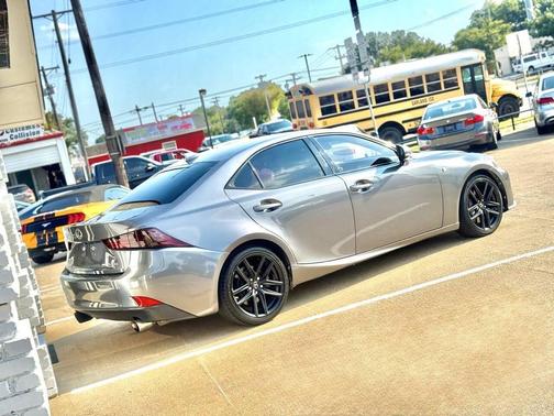 2016 Lexus IS 300 Base