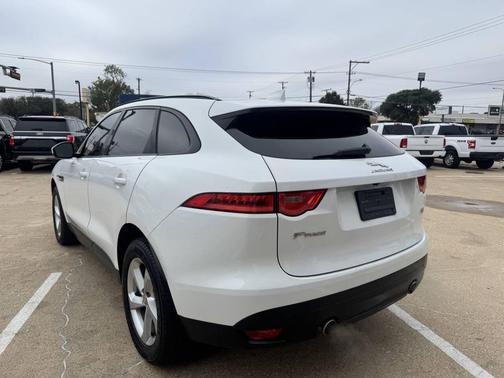 2017 Jaguar F-PACE 35t Premium
