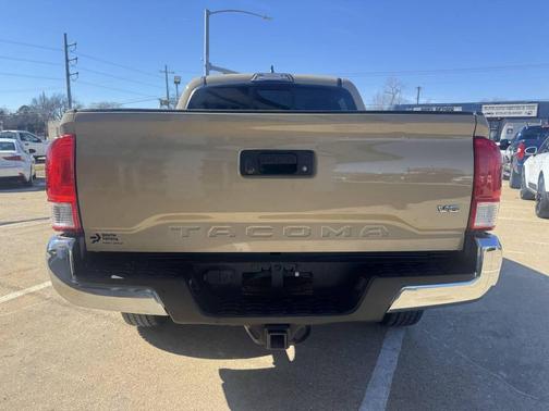 2017 Toyota Tacoma SR5