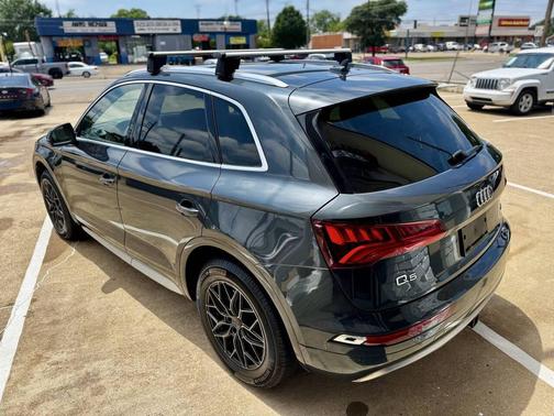 2019 Audi Q5 45 Premium