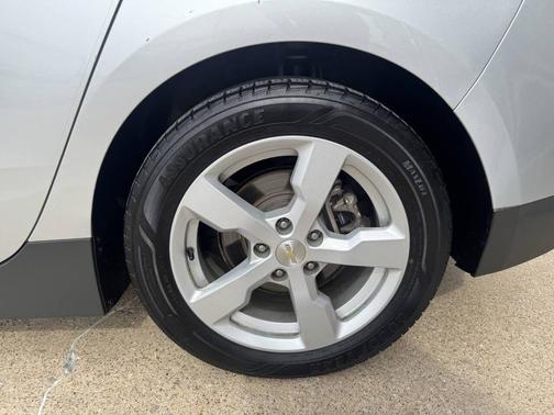 2014 Chevrolet Volt Base