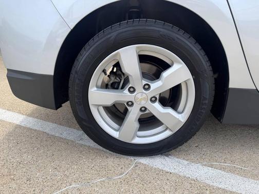 2014 Chevrolet Volt Base