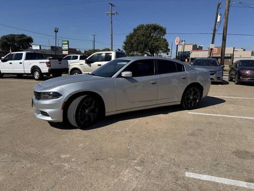 2019 Dodge Charger SXT