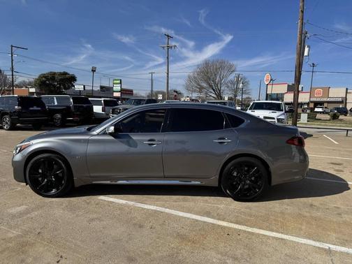 2016 INFINITI Q70L 3.7X