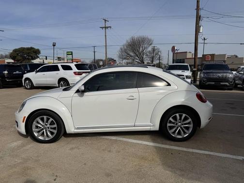 2013 Volkswagen Beetle 2.0L TDI