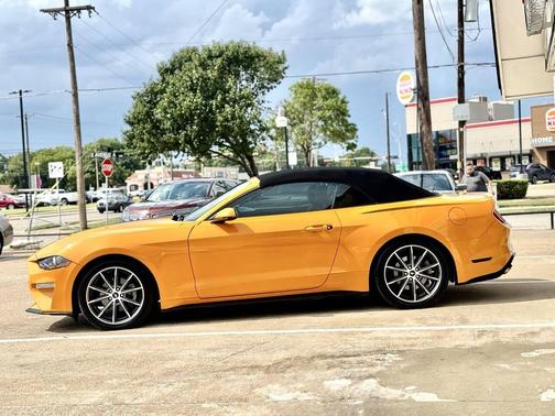 2019 Ford Mustang EcoBoost Premium