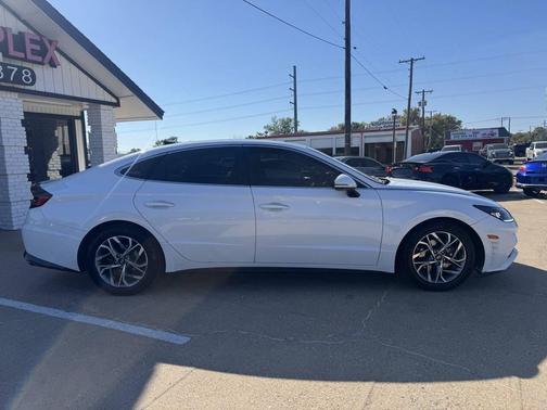 2020 Hyundai SONATA SEL