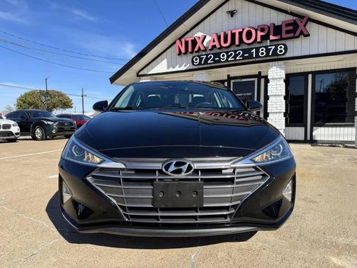 2020 Hyundai ELANTRA SEL