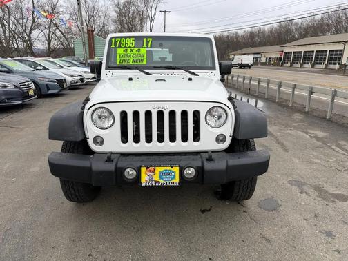 2017 Jeep Wrangler Sport