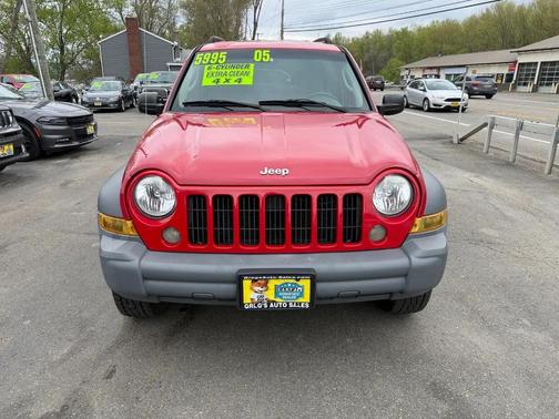 Red 2005 Jeep Liberty Sport